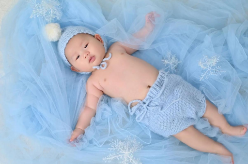 宝宝几个月可以吃西瓜